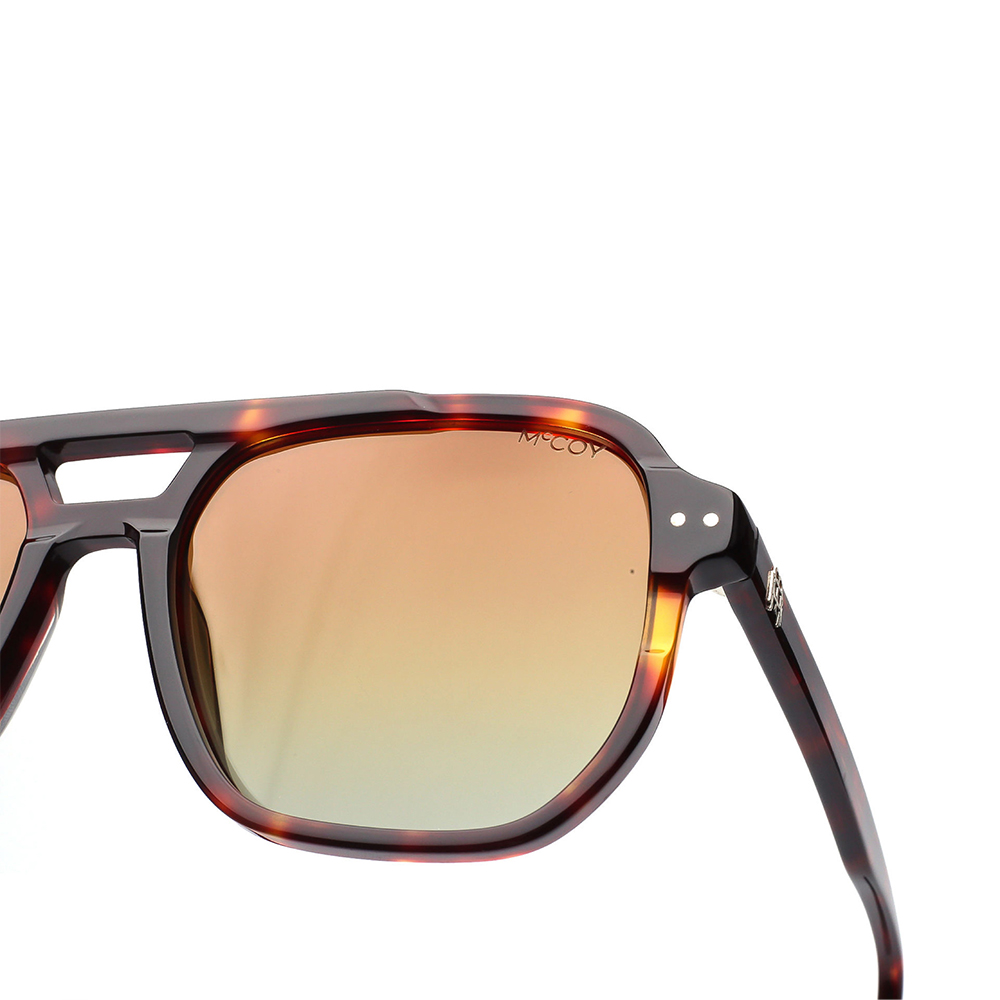 McCoy Square Frame Sunglasses Close copy